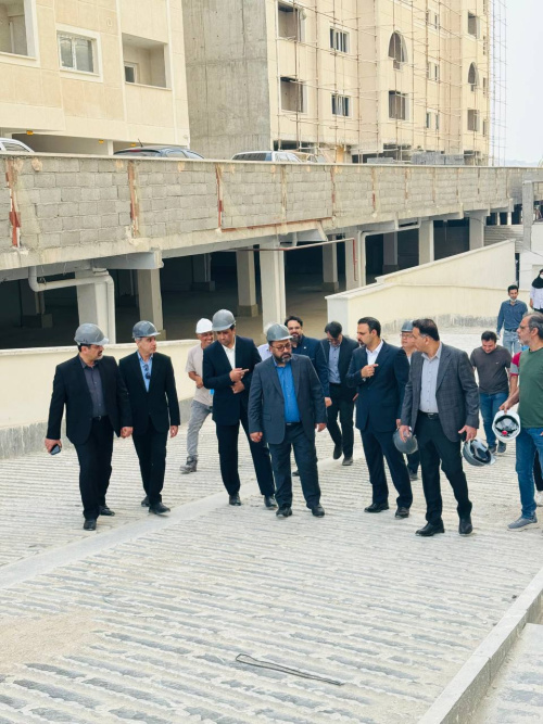 بازدید رئیس سازمان نظام مهندسی ساختمان از پروژه&zwnj;های نهضت ملی مسکن در بندرعباس